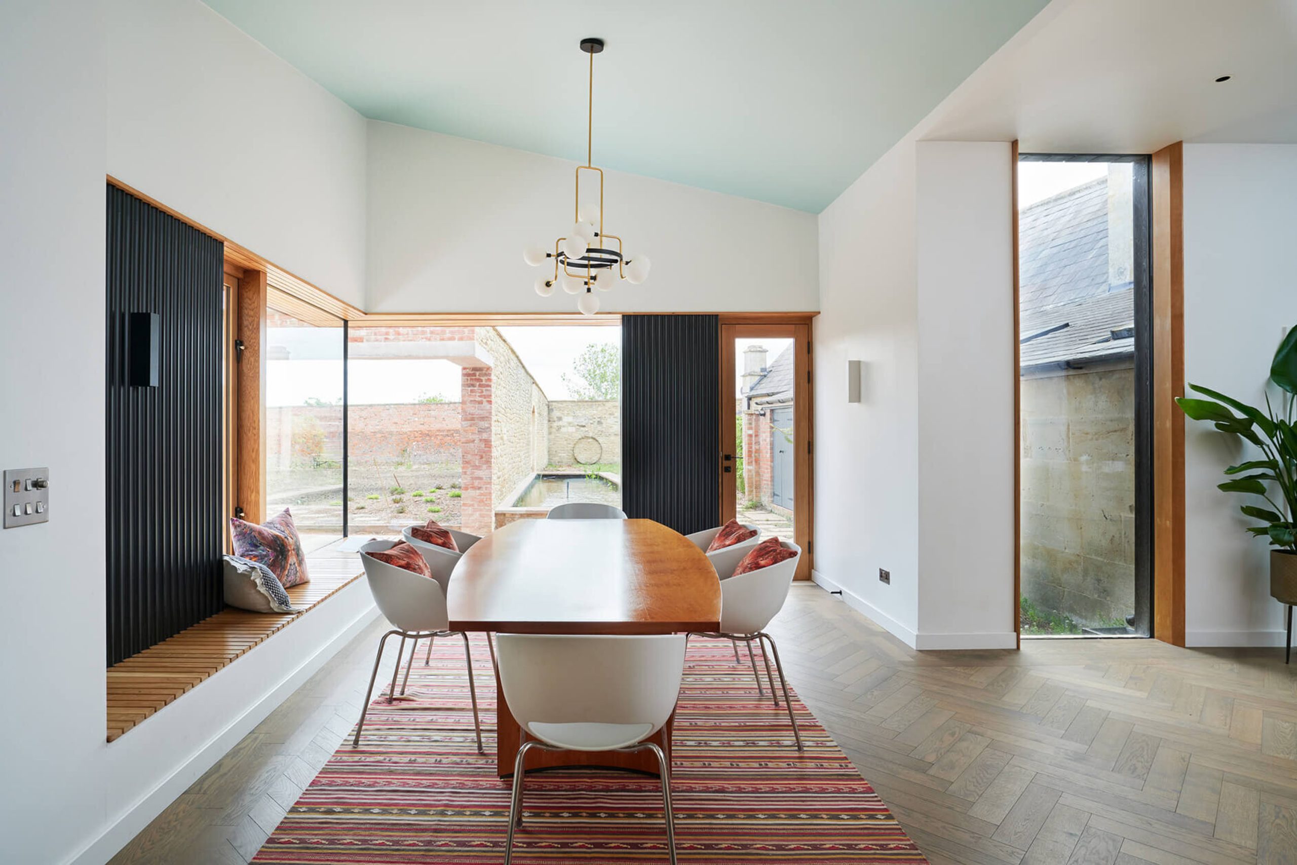 Lighting design and installation in an Algarve home renovation