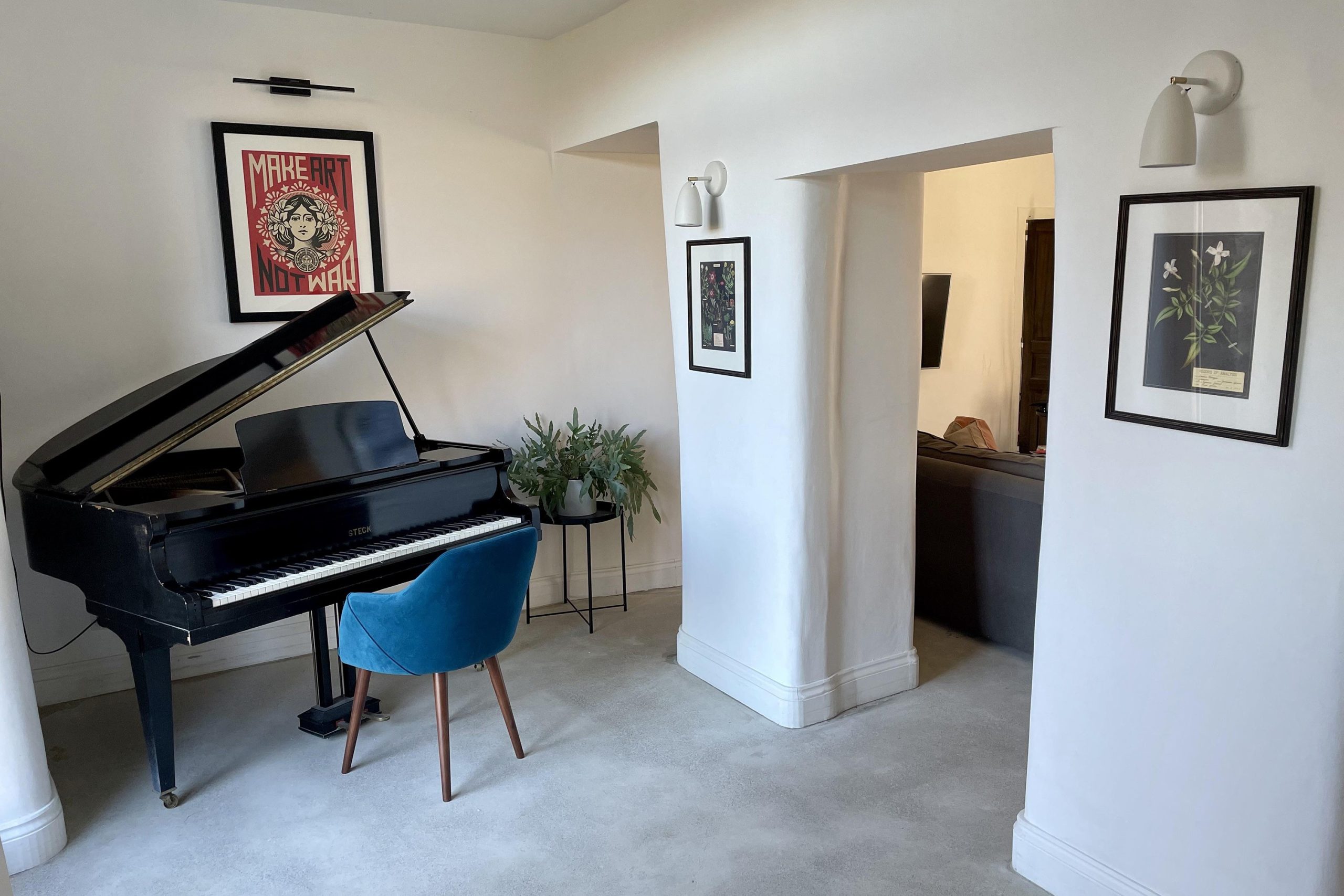 Plastering, renovation and joinery work by Hart Construction